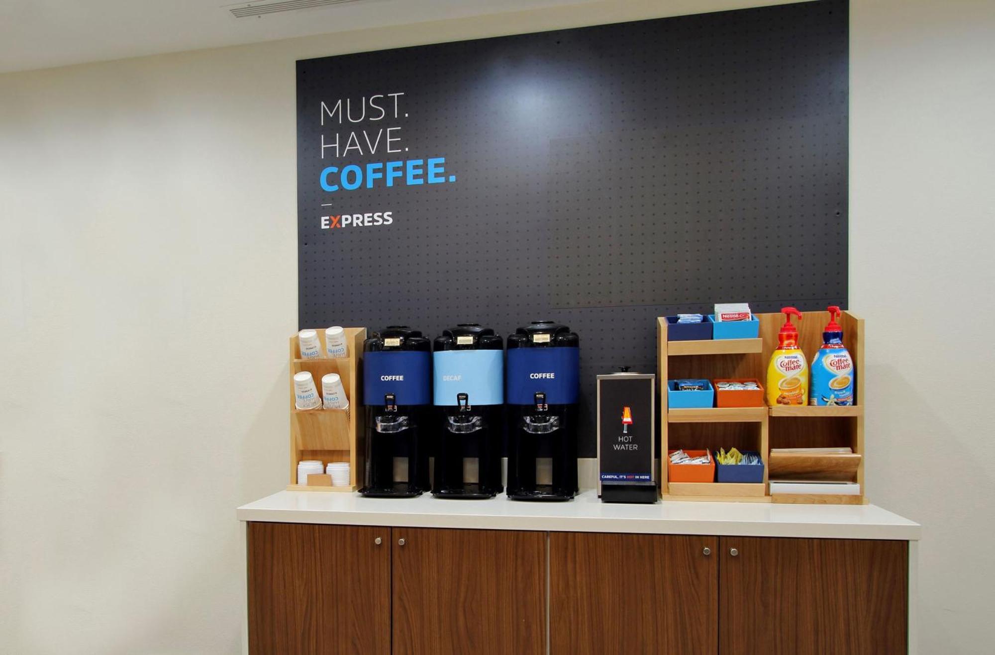 Holiday Inn Express & Suites Racine By Ihg Экстерьер фото